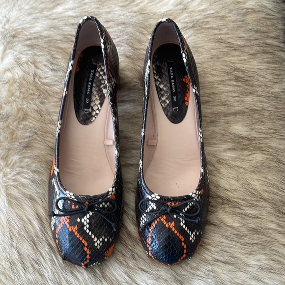 Zara Basic - Snake Print High Heel Leather Ballerinas - Size 37 - Picture 4 of 7